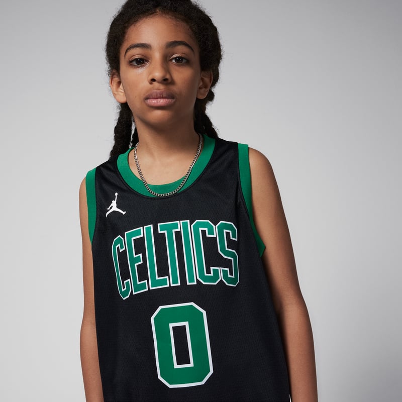 Nike Boston Celtics Statement Edition Dri-FIT Swingman Jayson Tatum FN4358-010 03