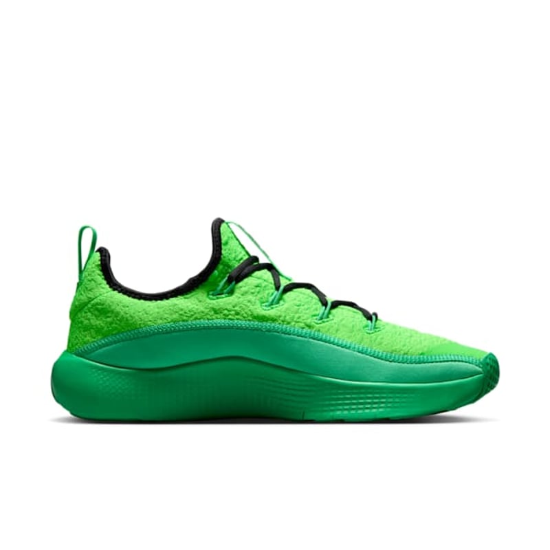 Nike LeBron TR1 FJ6151-300 03