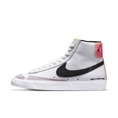 Nike Blazer Mid '77 DO2331-101