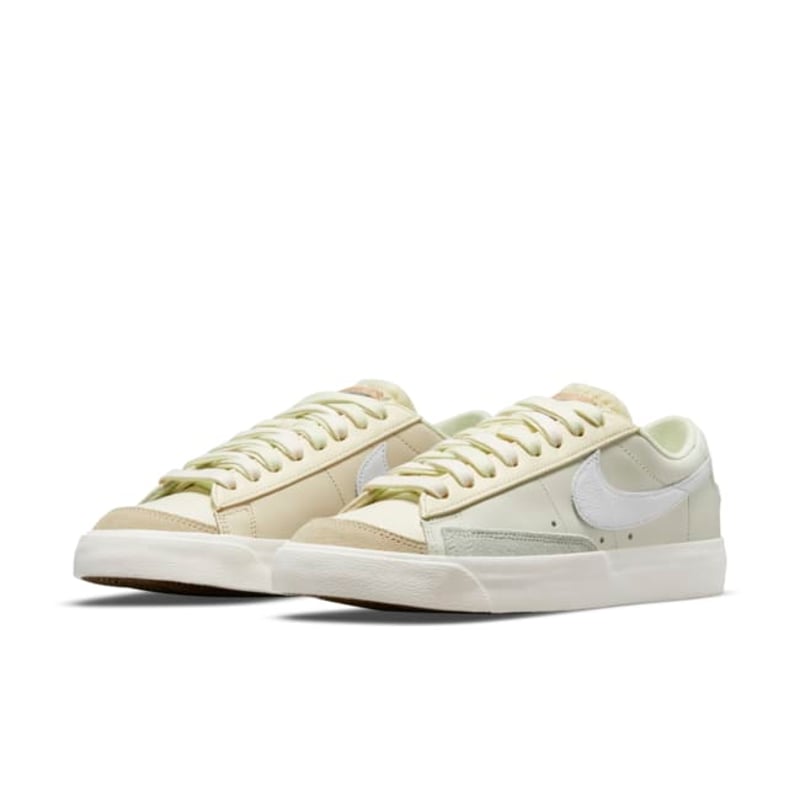 Nike Blazer Low '77 DM7186-011 05