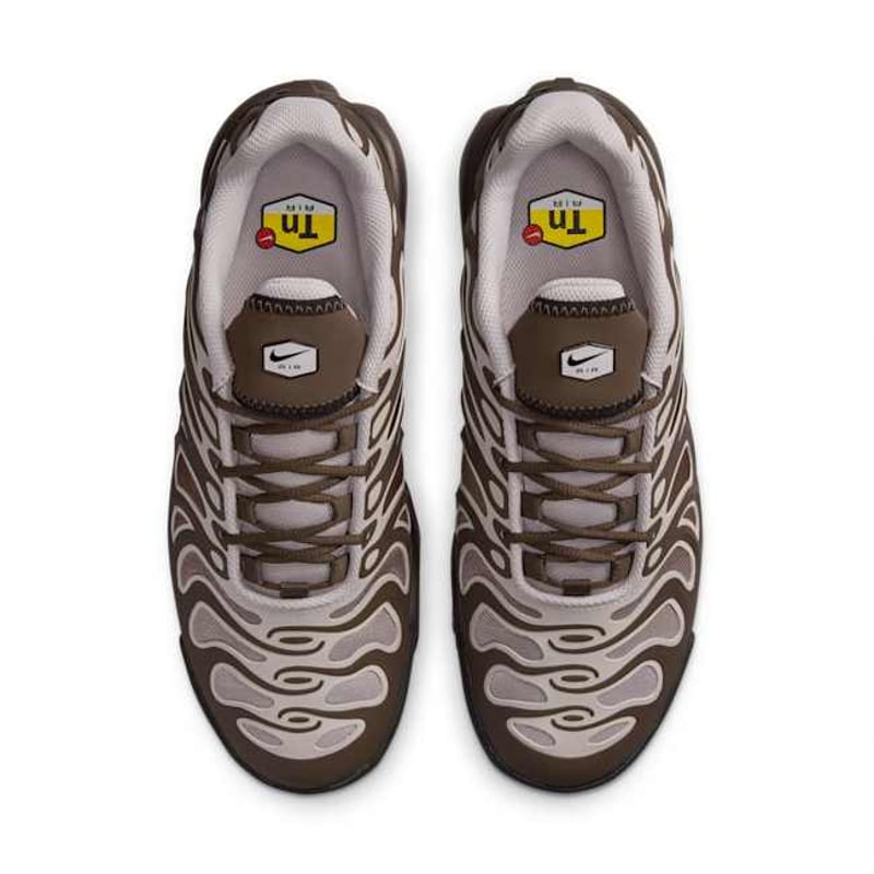 Nike Air Max Plus Drift FV4081-200 05