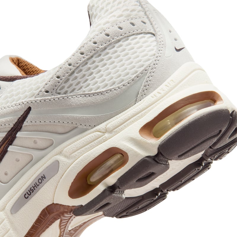 Nike Air Max Moto 2K IQ4924-003 08