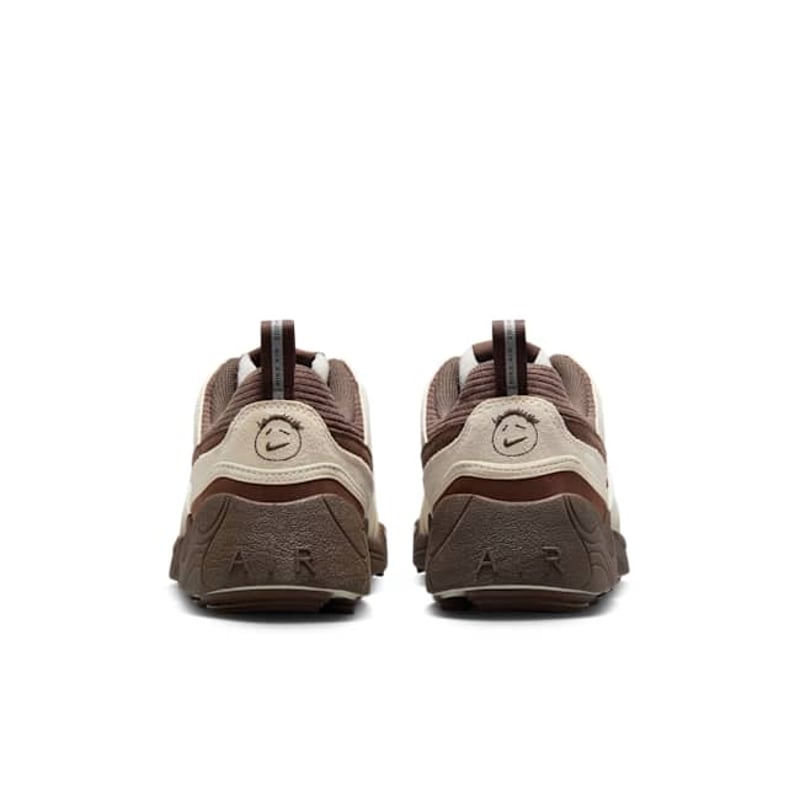 Nike Zoom Field Jaxx x Travis Scott HQ3072-400 06