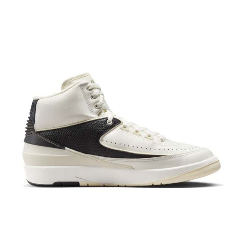 Jordan 2 Retro DX4400-100 03