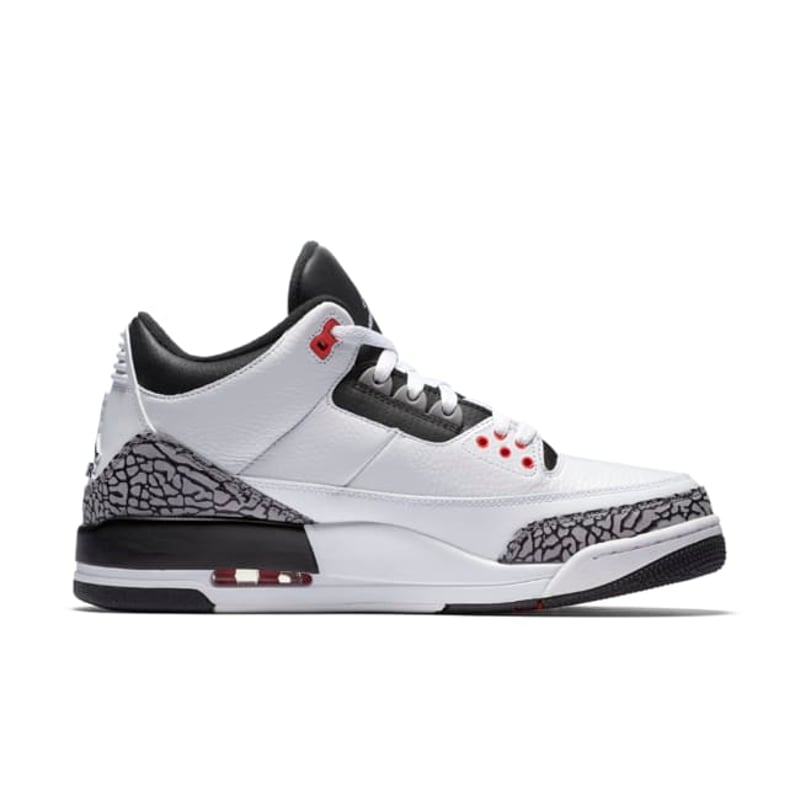 Jordan 3 Retro 136064-123 03