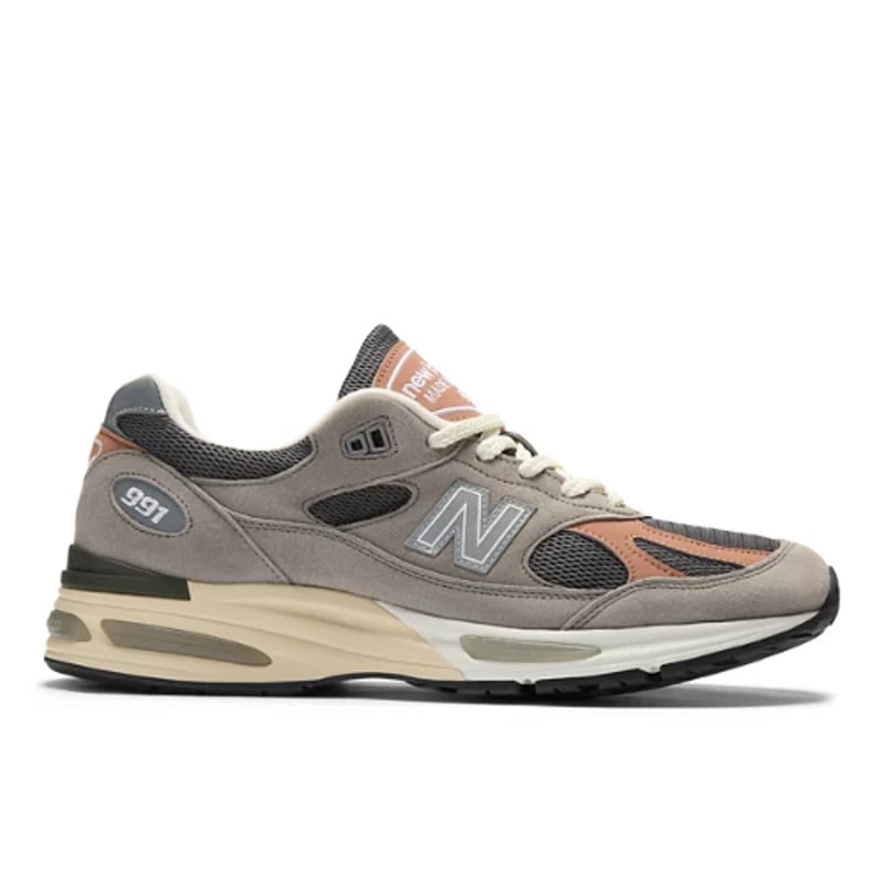 New Balance 991v2 Made in UK sneakerit "Elephant Skin & Cork" | Miehet & Naiset | Sportstyle | 00 | SPORTSHOWROOM