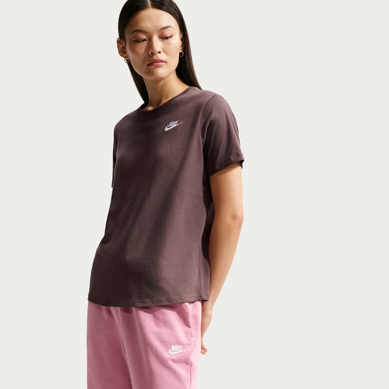 Nike Club Essentials DX7902-502 03