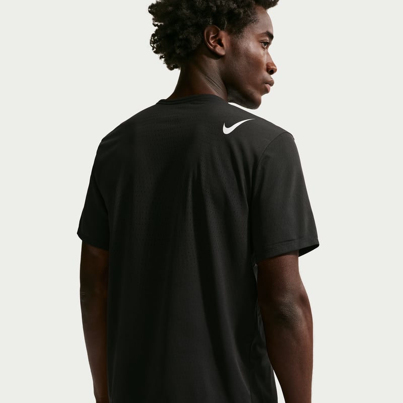 Nike AeroSwift Dri-FIT ADV HJ3377-010 02