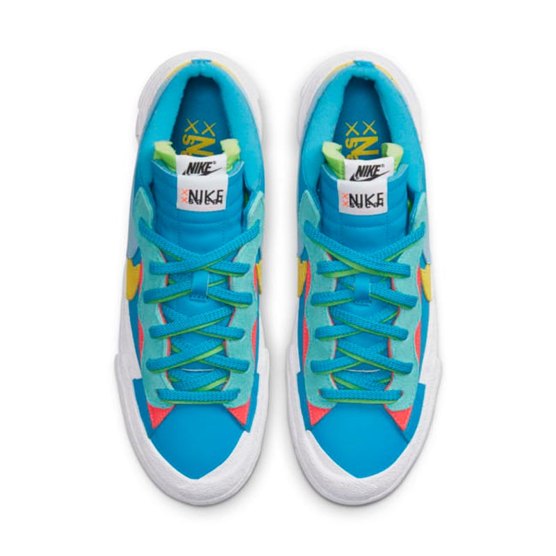 Nike Blazer Low x KAWS x sacai DM7901-400 04