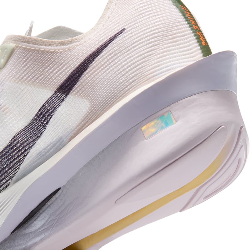 Nike Vaporfly 4 runners "Barely Green & Purple Dynasty" | Women | Running | 08 | SPORTSHOWROOM