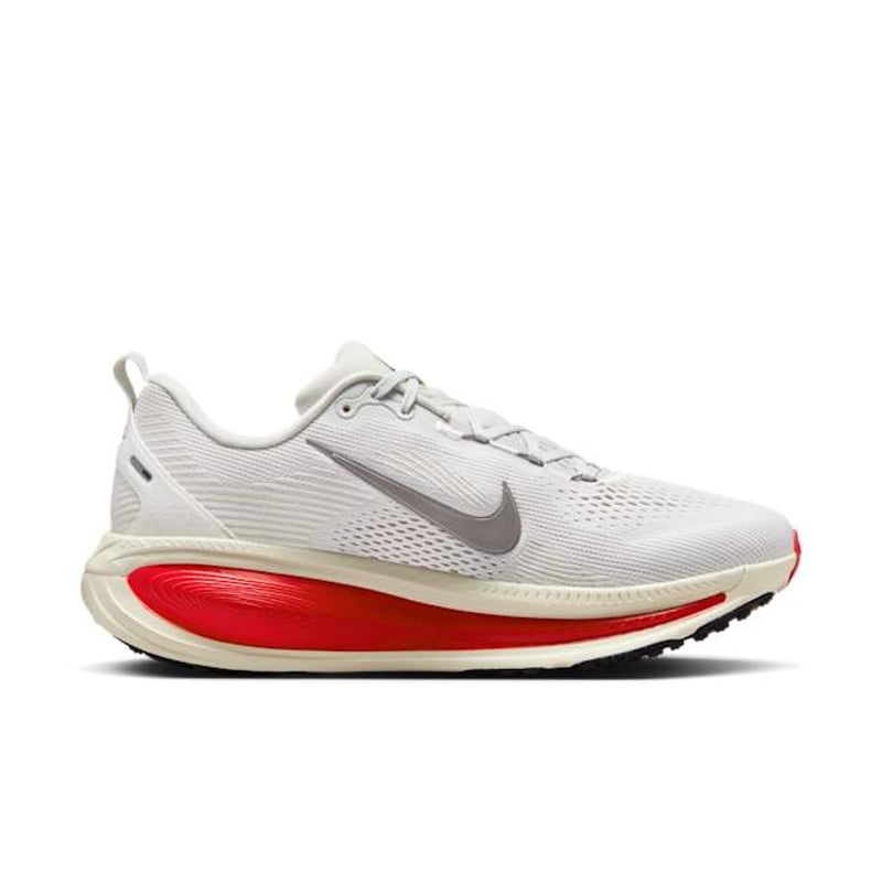 Nike Vomero 18 HM6803-001 03