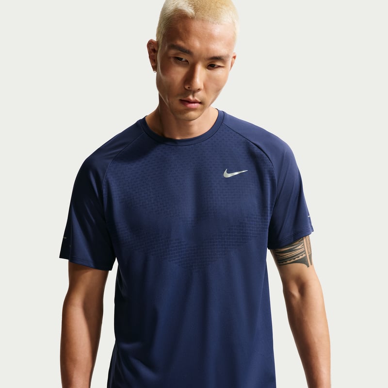 Nike Stride Dri-FIT ADV HV5203-410 01
