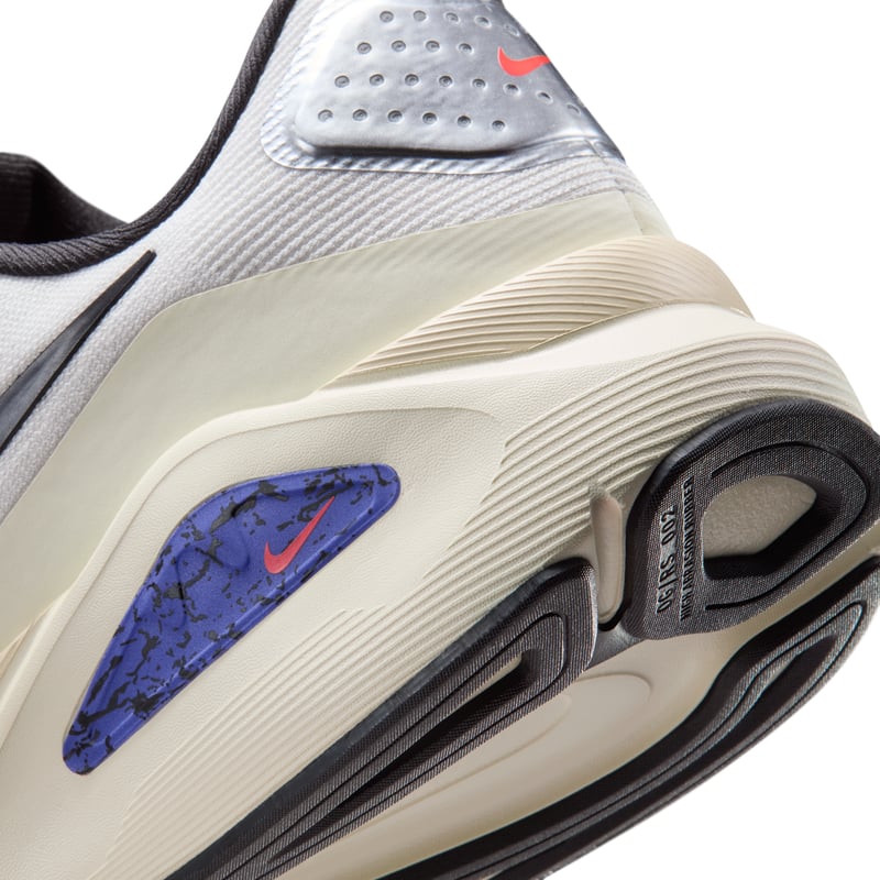 Nike Structure 26 IM6777-121 08