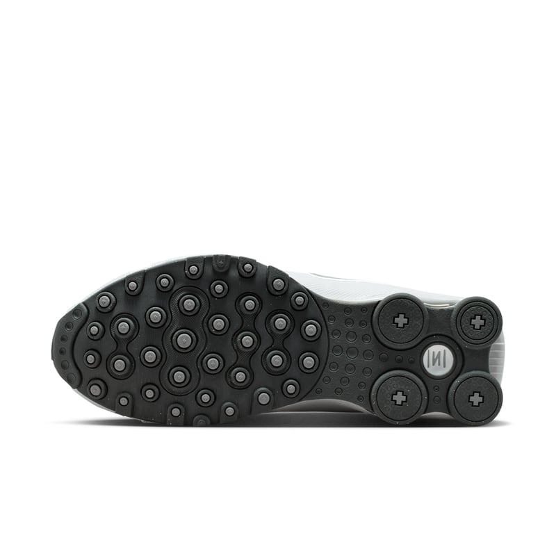 Nike Shox NZ IQ8264-001 02