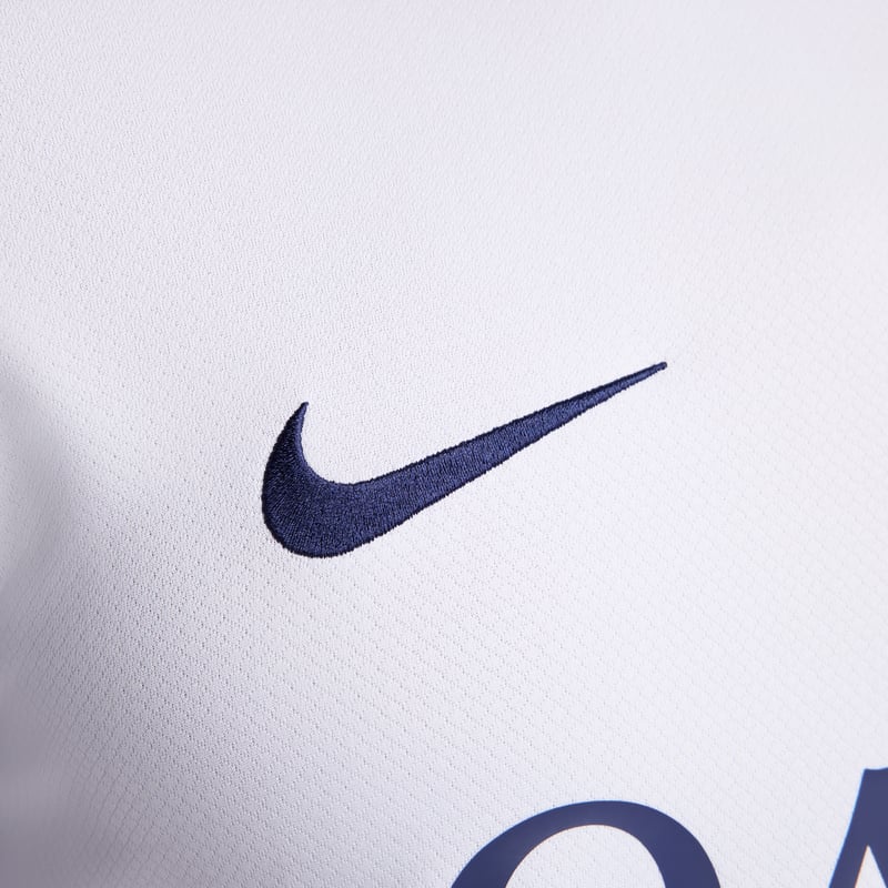 Paris Saint-Germain 2025/26 Stadium Away Dri-FIT FN8781-101 04