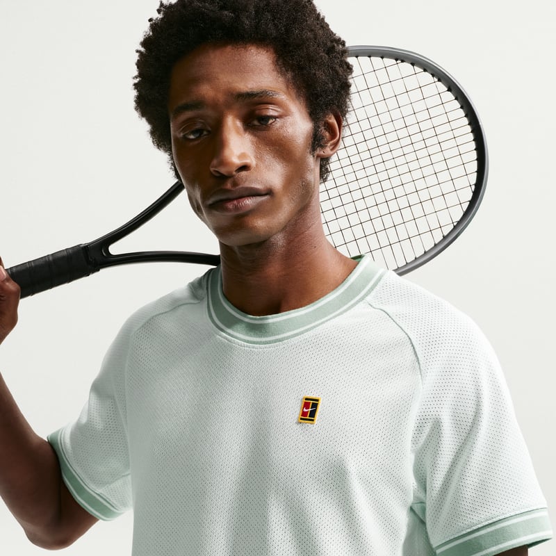 NikeCourt Heritage FN0318-394 01
