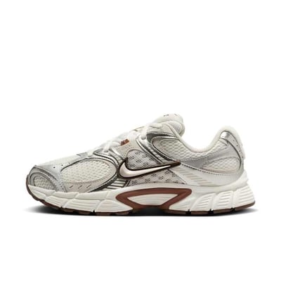 Nike V5 RNR HQ7901-102