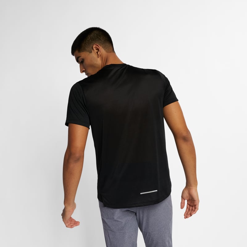 Nike Miler Dri-FIT Shirt "Black" | Men | Running | 04 | SPORTSHOWROOM