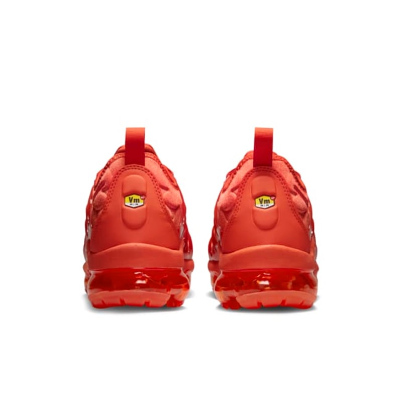 Nike Air VaporMax Plus DZ4440-800 06