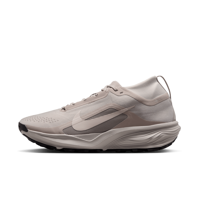 Nike ACG Pegasus GORE-TEX trail runners "Cream II & Light Orewood Brown" | Men | Outdoor | 01 | SPORTSHOWROOM