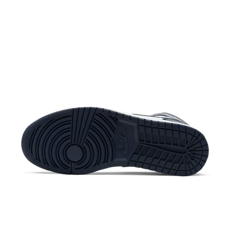Jordan 1 Mid 554724-174 02