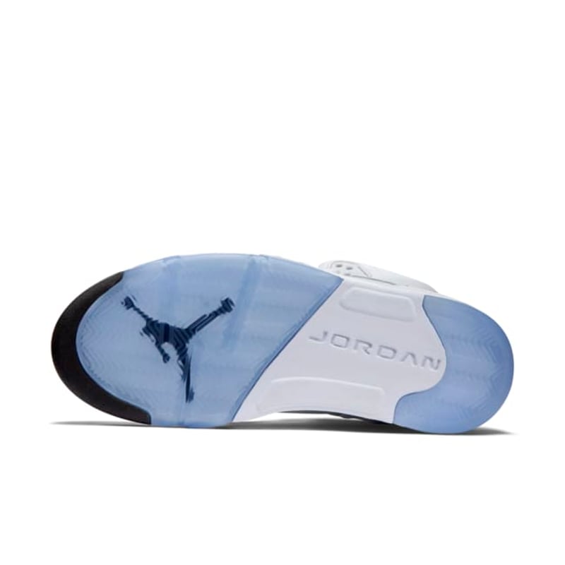 Jordan 5 Retro 136027-130 02