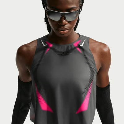 Nike AeroSwift Dri-FIT ADV Cropped Tanktop "Iron Grey" | Dames | Hardlopen | 01 | SPORTSHOWROOM