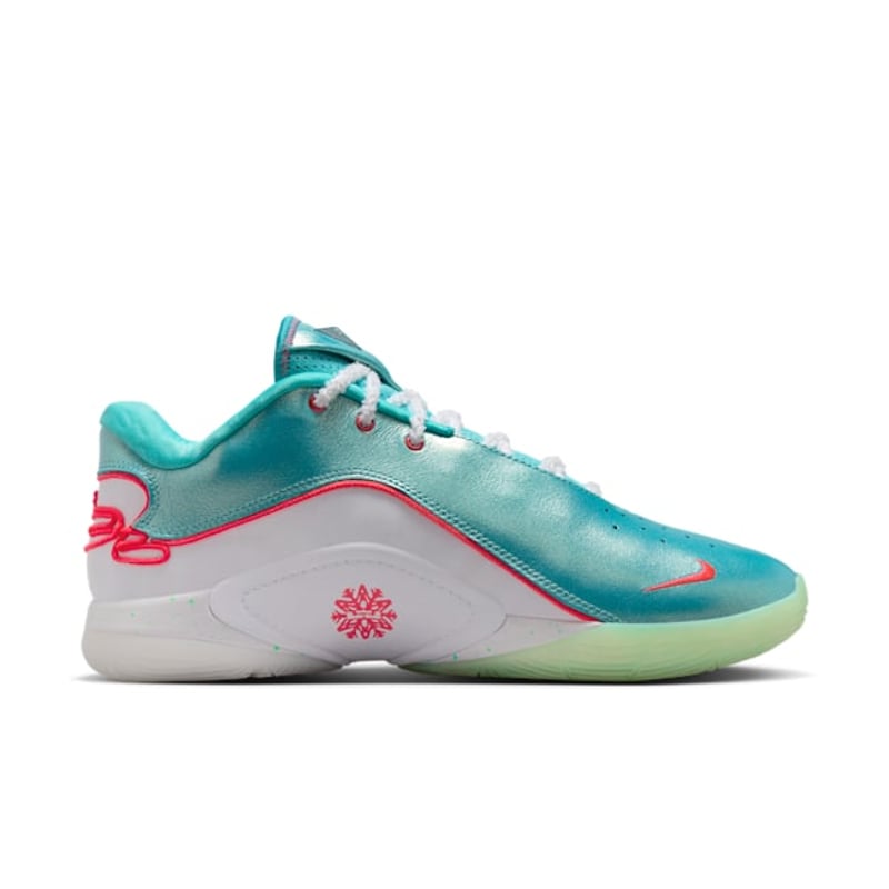 Nike LeBron 22 HV5148-600 03