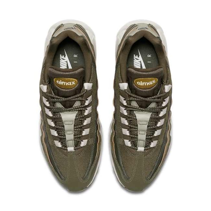 Nike Air Max 95 Essential 749766-303 04