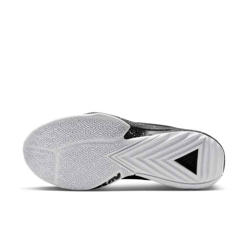 Nike Giannis Freak 5 DX4985-003 02
