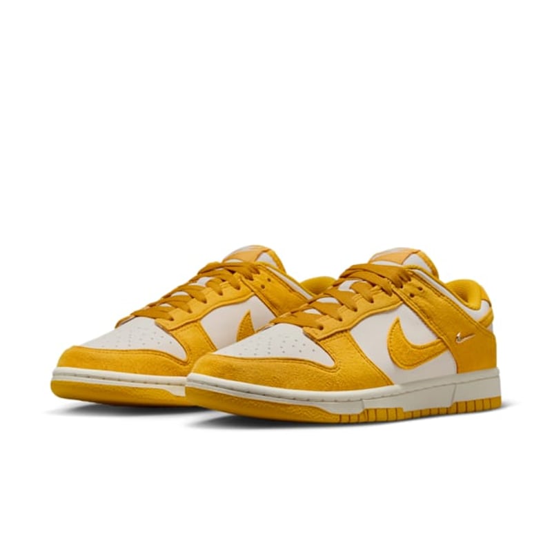 Nike Dunk Low IB4417-101 05