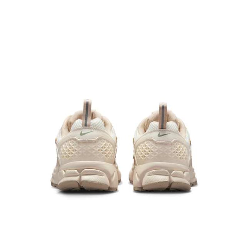 Nike Vomero 5 HF6998-106 06