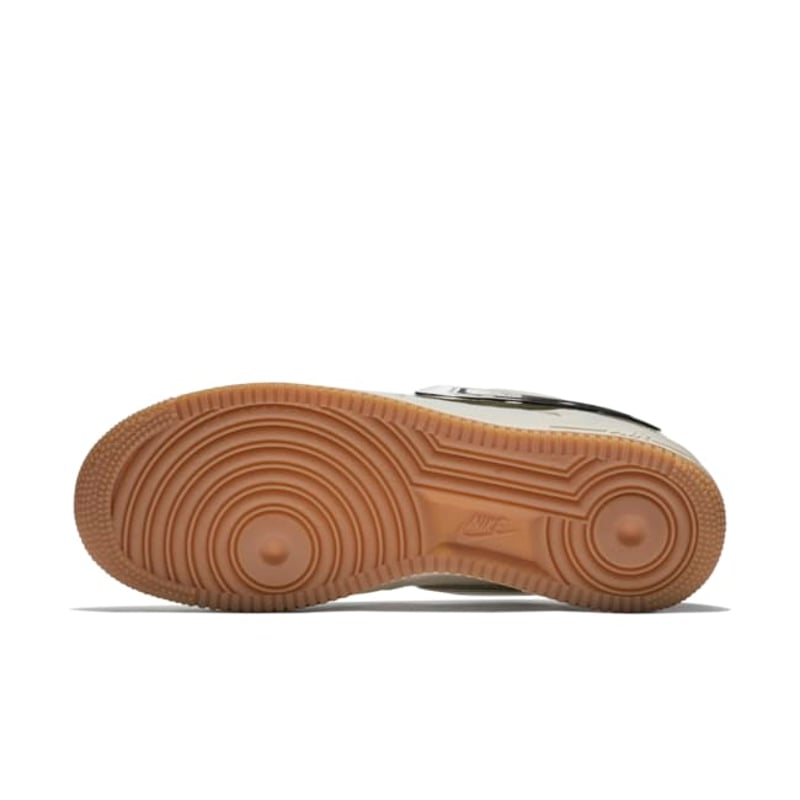 Nike Air Force 1 x Travis Scott AQ4211-101 02