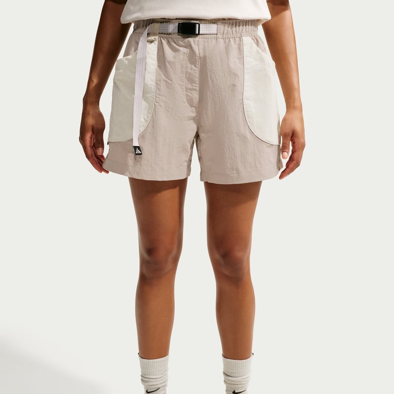 Nike ACG "Dolomiti" Shorts "Cream II & Light Orewood Brown" | Dame | | 02 | SPORTSHOWROOM