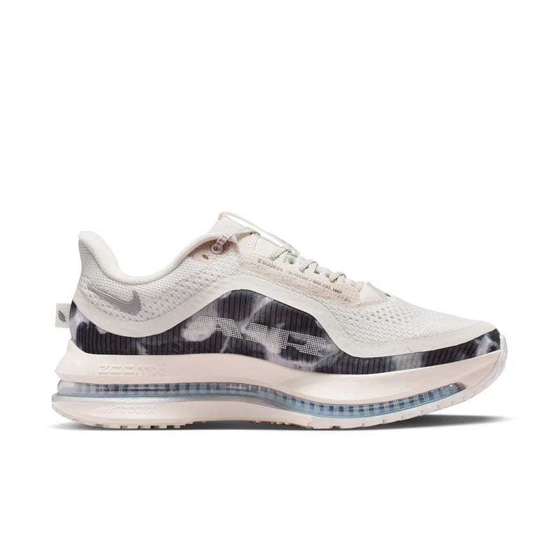 Nike Pegasus Premium SE IO8232-002 03