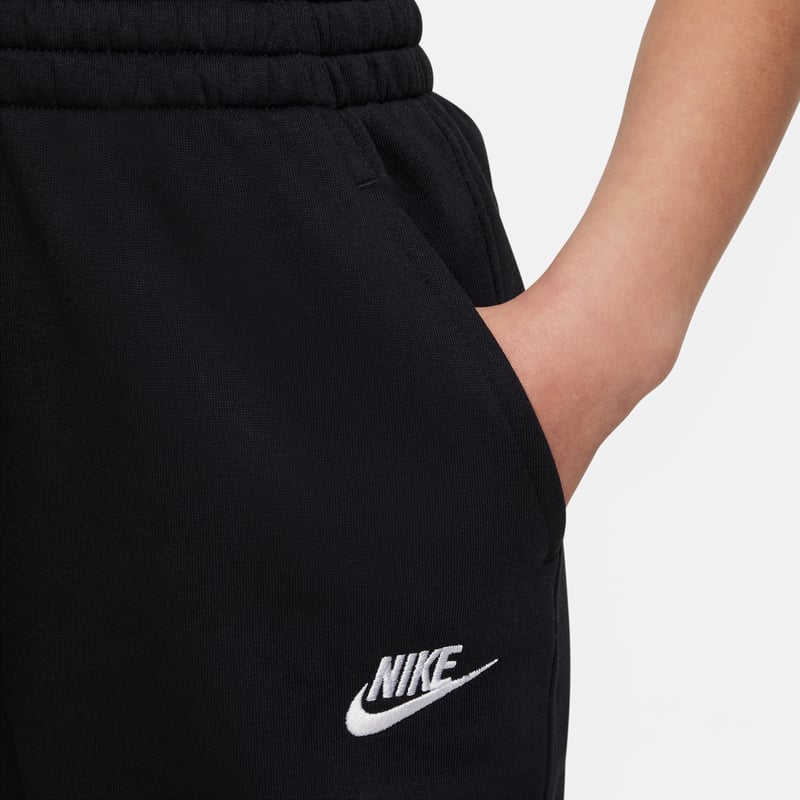 Nike Club Fleece High-Rise FD2921-010 04