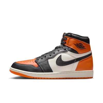 Jordan 1 Retro High OG DZ5485-008 01