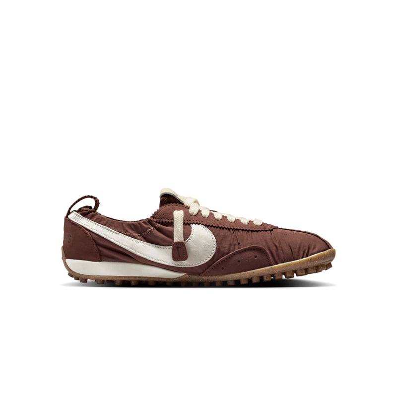 Sneakersy Nike Moon Shoe x Jacquemus "Fauna Brown & Cashmere" | Kobiety | Sportstyle | 03 | SPORTSHOWROOM
