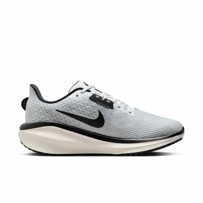Nike Vomero 17 FB8502-104 03