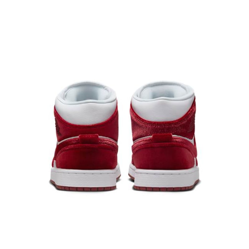 Jordan 1 Mid SE FZ3334-100 06