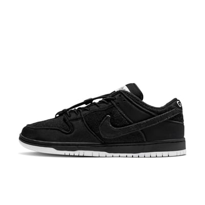 Nike SB Dunk Low x Gnarhunters DH7756-010