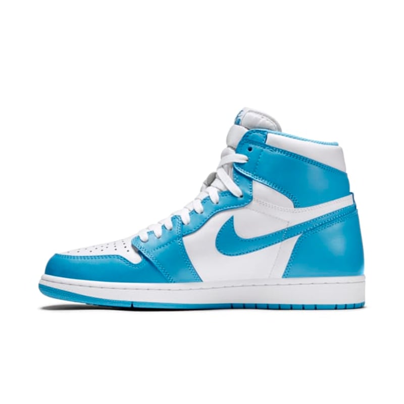 Jordan 1 Retro High OG 555088-117 03