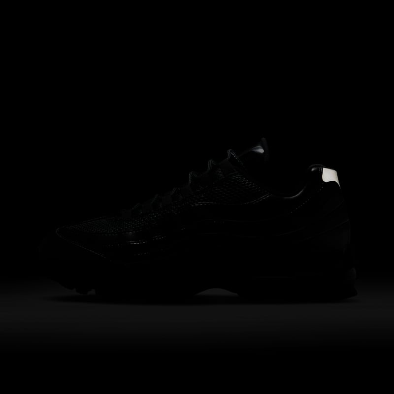 Nike Air Max 95 SE Big Bubble ‘Total 90 Pack’ trainers "Metallic Silver" | Men | SportStyle | 09 | SPORTSHOWROOM