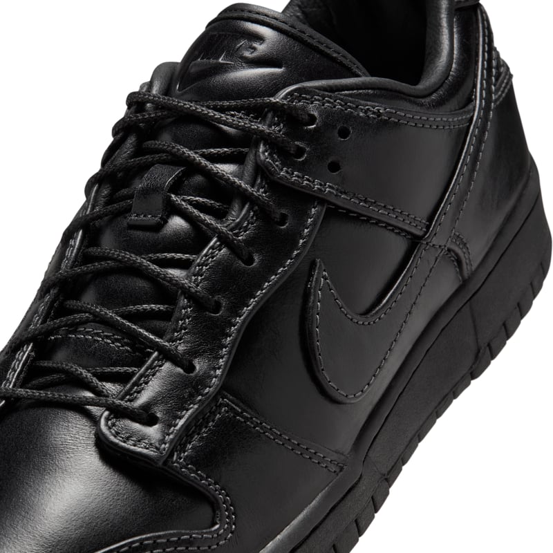 Nike Dunk Low Retro Premium sneakers "Triple Black" | Herre | Sportstyle | 07 | SPORTSHOWROOM