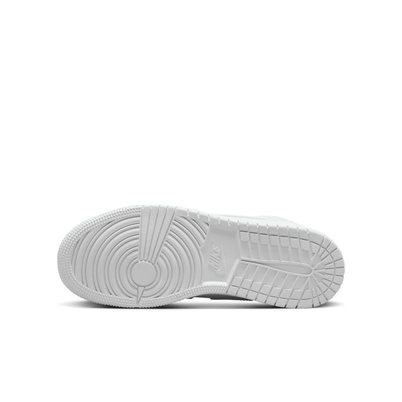 Jordan 1 Mid 554725-136 02