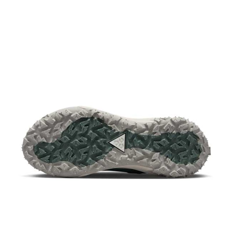 Nike ACG Mountain Fly 2 Low DV7903-300 02