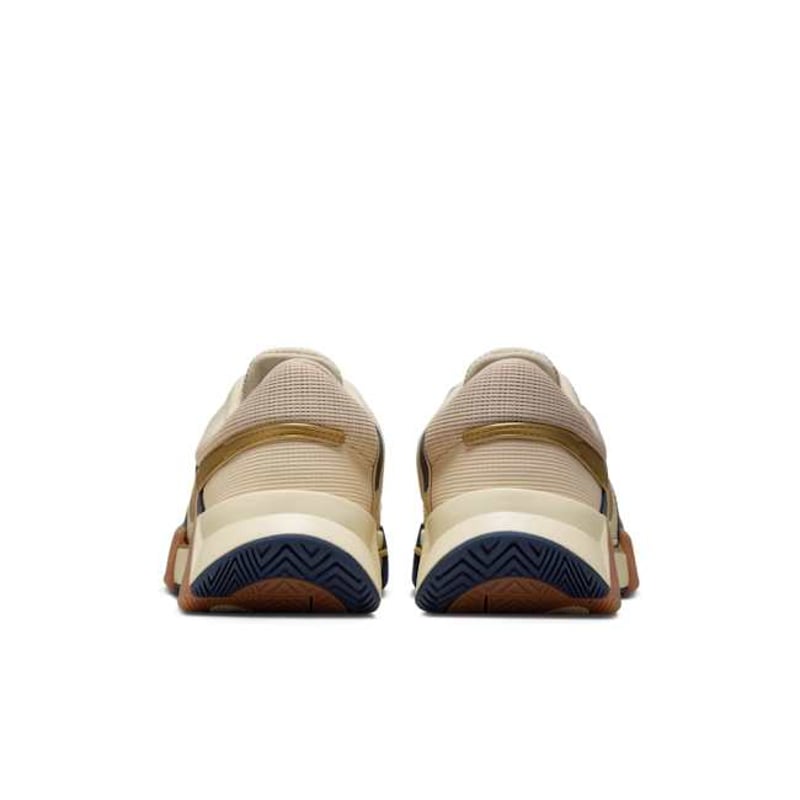Nike GP Challenge 1 Premium FN4698-101 06