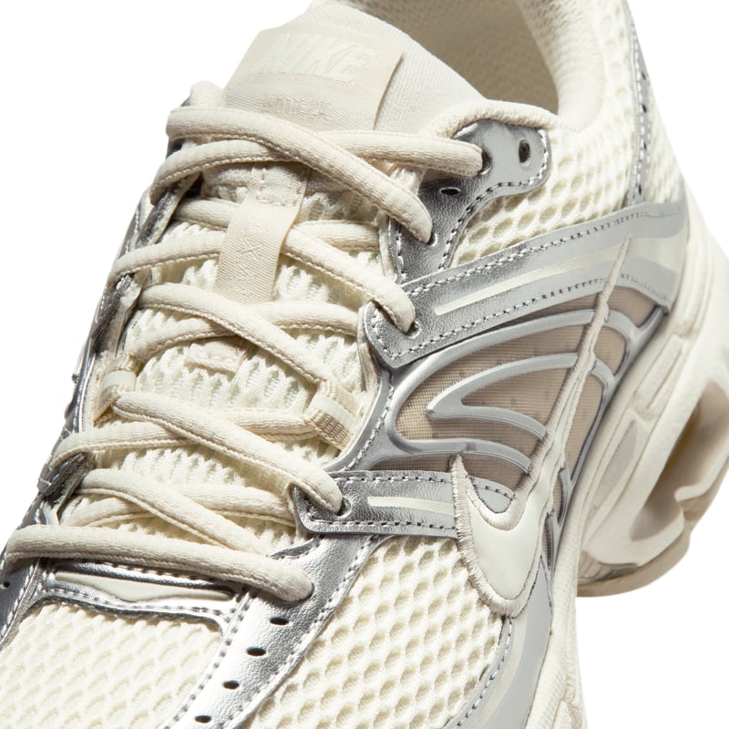 Nike Air Max Moto 2K HQ2056-108 07