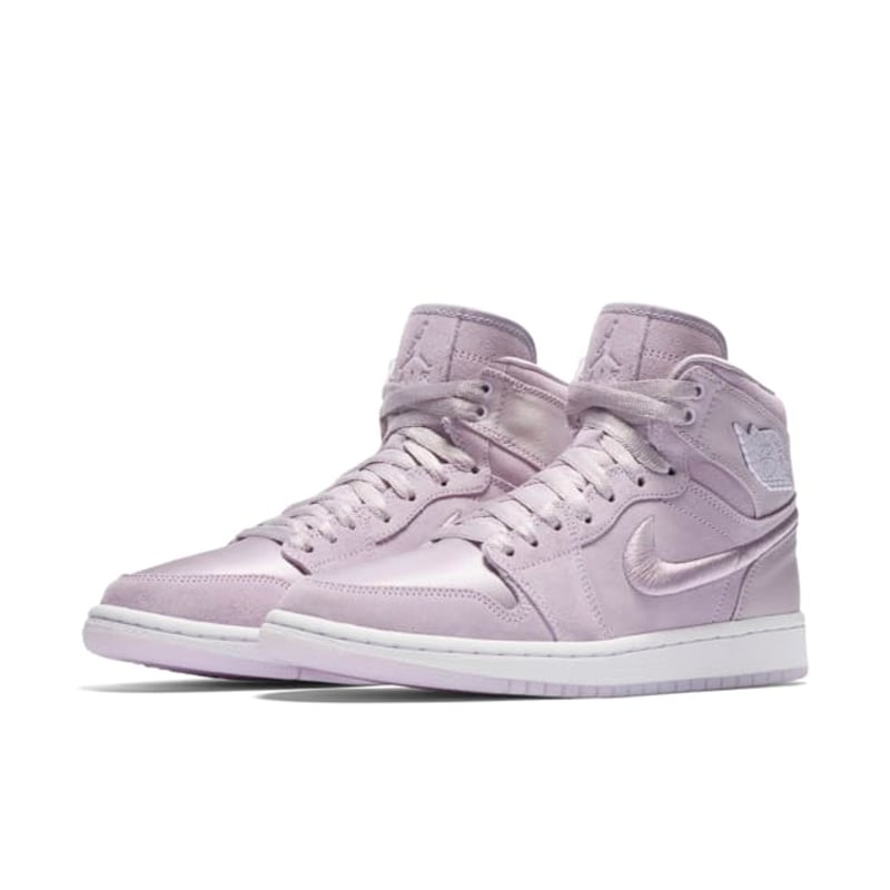 Jordan 1 Retro High AO1847-545 04