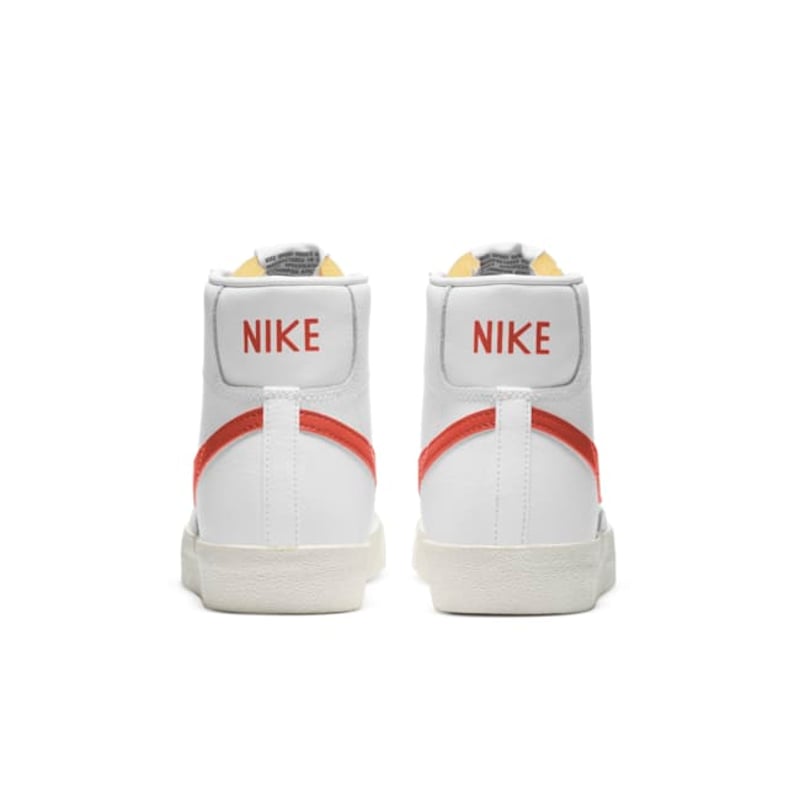Nike Blazer Mid '77 Vintage BQ6806-110 06